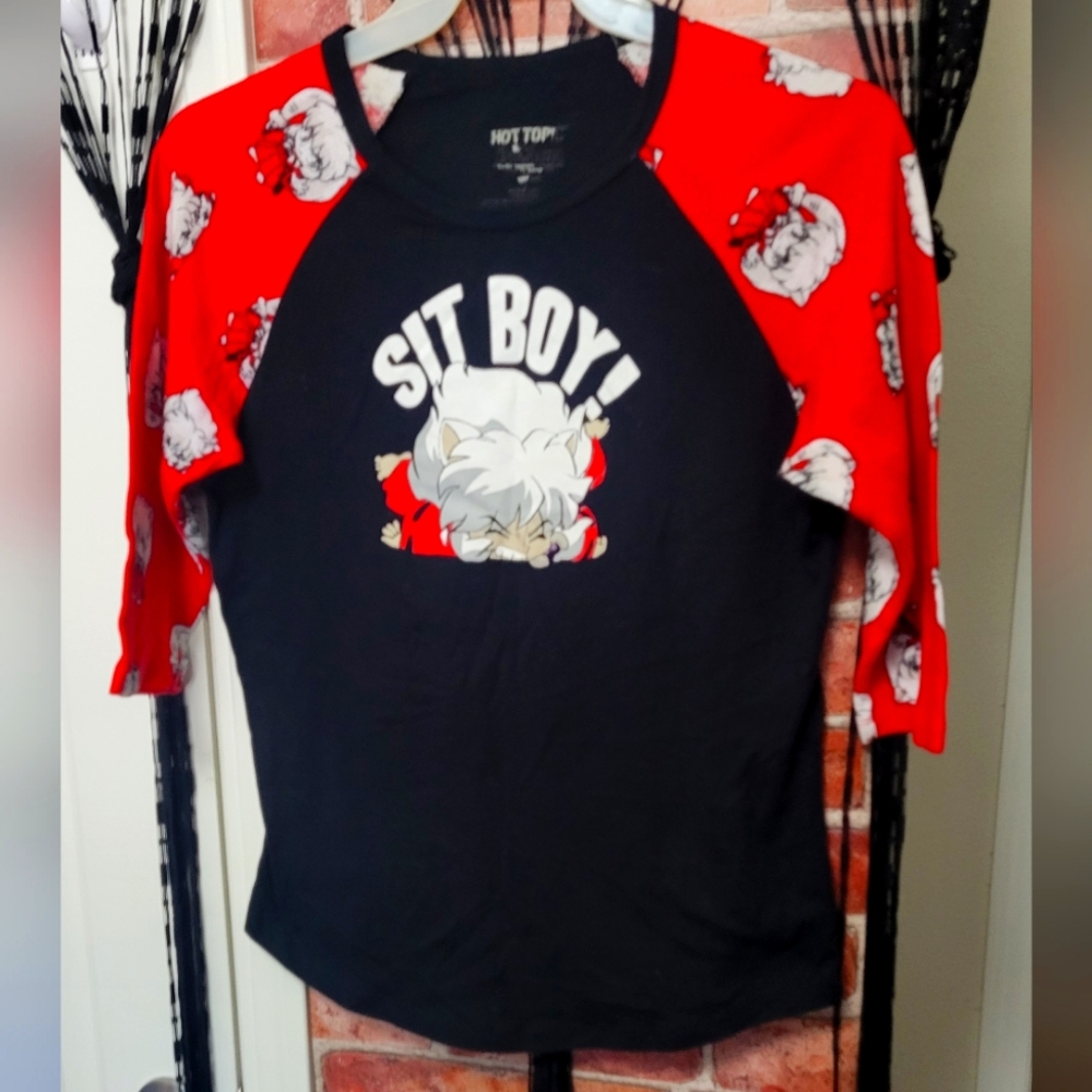 Hot Topic brand anime shirt size medium